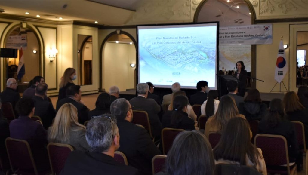 Ministra Viviana Casco participó en la presentación del proyecto final del Plan Maestro del Bañado Sur